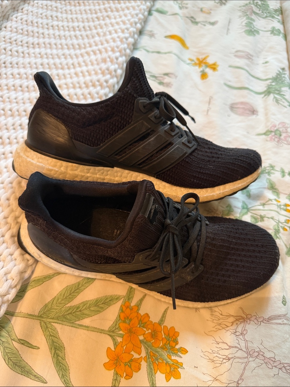 Adidas Ultraboost 5.0 Size 9